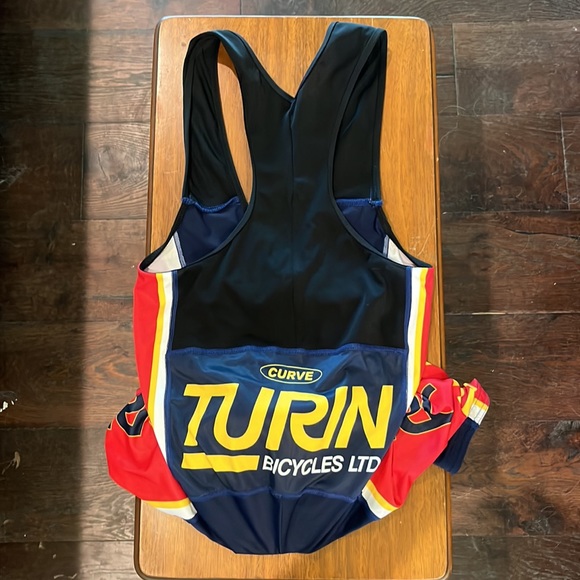 Curve Cycling Bib Shorts Overall Sz. L. Mesh Fabric Upper, Padded Vented SeatEUC - Picture 7 of 7